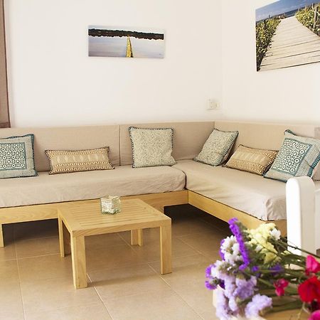 Hostal Vivendes Adelina - Escapada Formentera Es Pujols Exterior foto