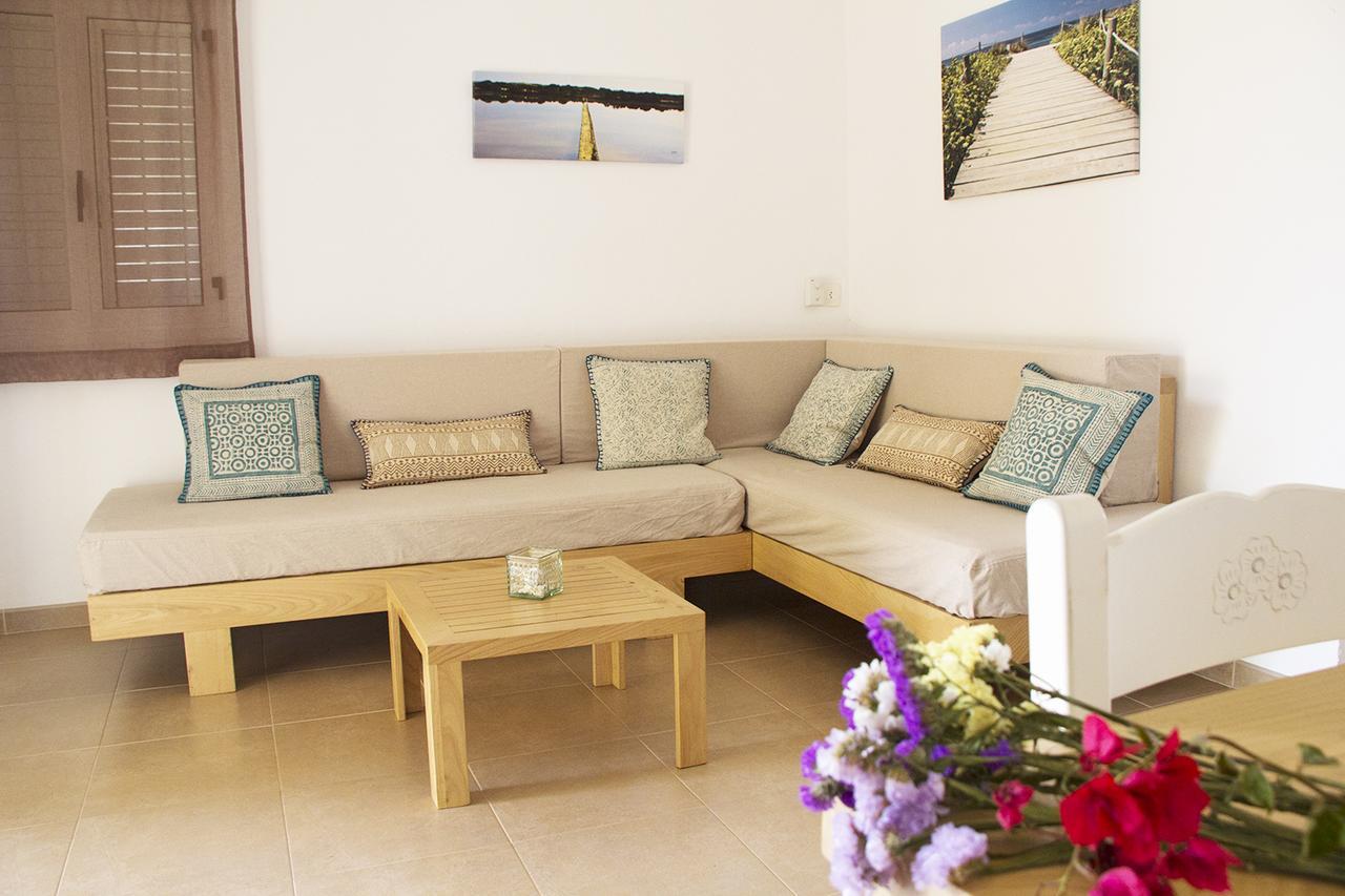 Hostal Vivendes Adelina - Escapada Formentera Es Pujols Exterior foto